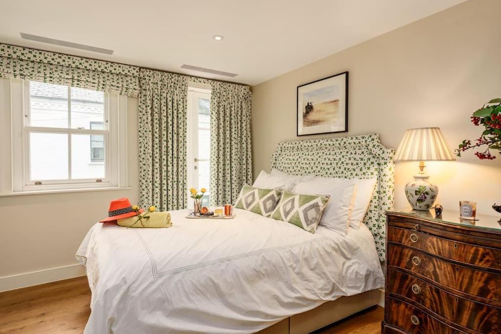 Case de vacanță Stunning Notting Hill 3 Bed With Air Con *