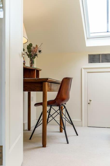 Ferienhaus Stunning Notting Hill 3 Bed With Air Con London