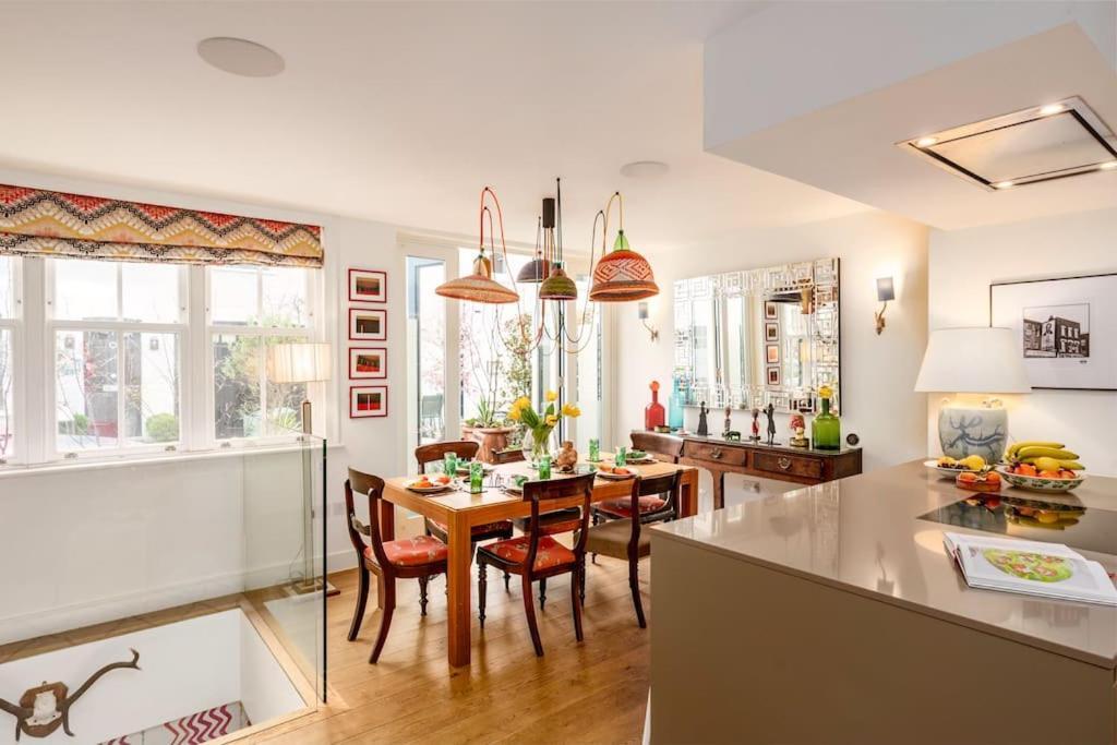 Stunning Notting Hill 3 Bed With Air Con Ferienhaus *